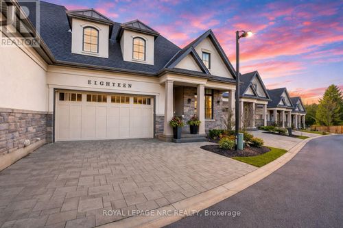 18-190 Canboro Road, Pelham (Fonthill), ON, L0S1E0 | Card Image