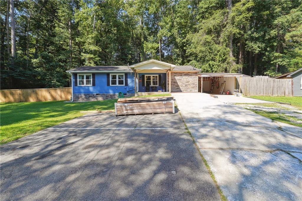 Hillcrest Rd, Lilburn, GA 30047