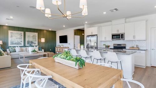 27152 Lullaby Ln, Menifee, CA, 92585-8007 | Card Image