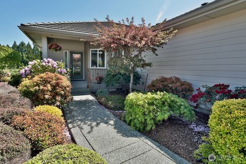 260 Cascadia Loop, Sequim, WA, 98382-6703 | Card Image