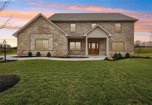 9971 Stonemead Way, Dayton, OH, 45458-9253 | Card Image
