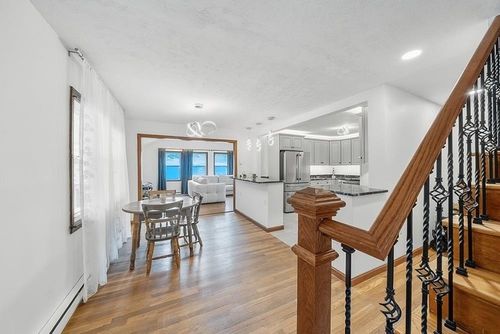 44 Sherwood Mdws, Pembroke, NH, 03275-1144 | Card Image