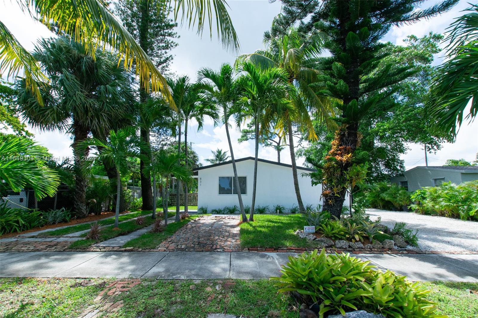 34th Ave, Lauderhill, FL 33311