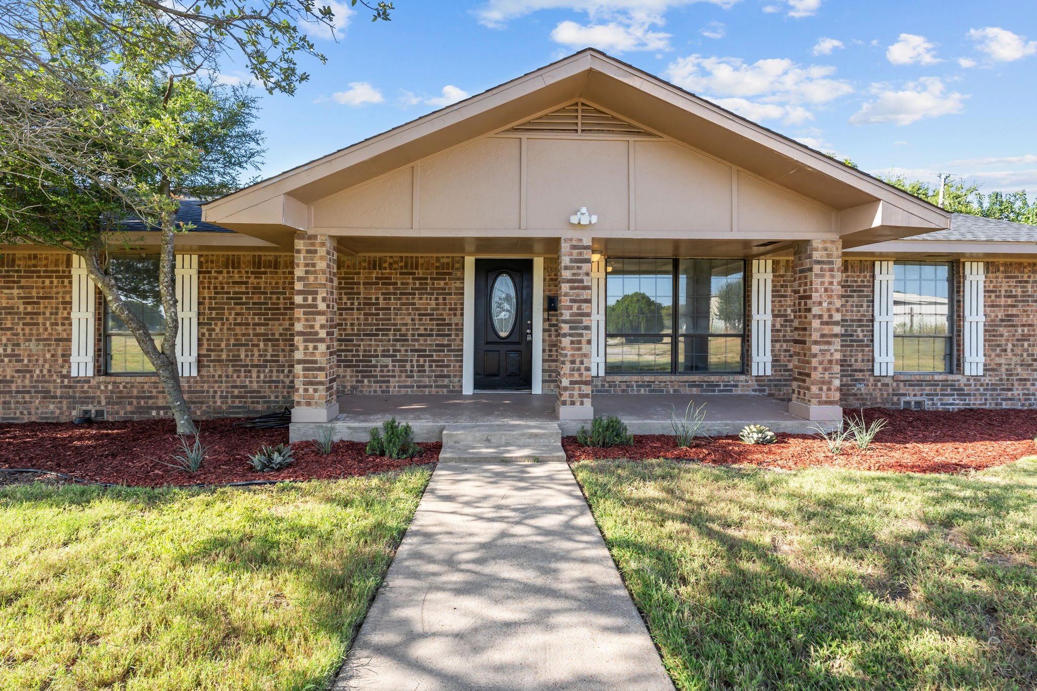 Residential in Springtown