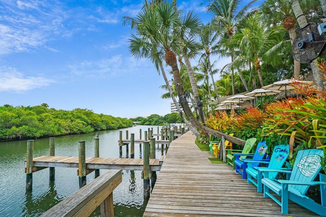 111 Ocean Dunes Cir, Condo with 2 bedrooms, 3 bathrooms and null parking in Jupiter FL | Image 25