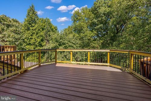5703 Gladden Ct, ALEXANDRIA, VA, 22303-1054 | Card Image