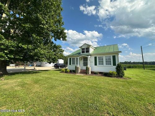 10129 Baldy Hill Rd, Middlesex, NC, 27557-7982 | Card Image