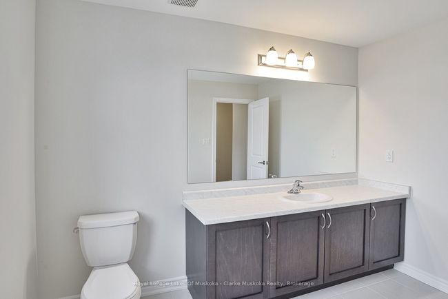225 Mceachern Lane, House other with 4 bedrooms, 3 bathrooms and 2 parking in Gravenhurst ON | Image 23
