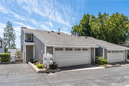 424 Walker, San Dimas, CA, 91773 | Card Image