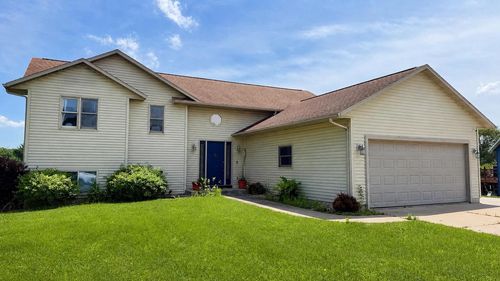 23 Jaz Cir, REEDSBURG, WI, 53959-2508 | Card Image