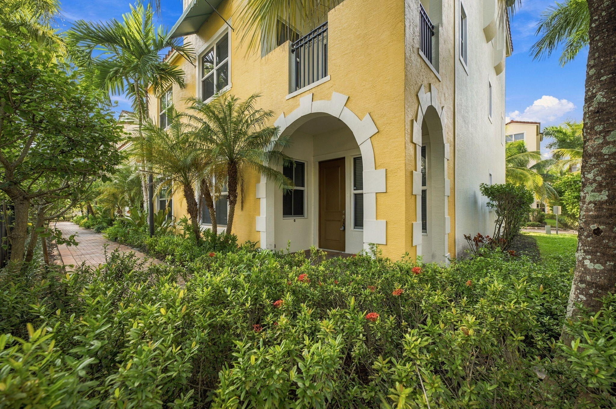 Residential in Pembroke Pines 3
