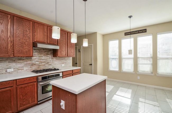 17719 Creek Bluff Ln, House other with 4 bedrooms, 3 bathrooms and 2 parking in Cypress TX | Image 11