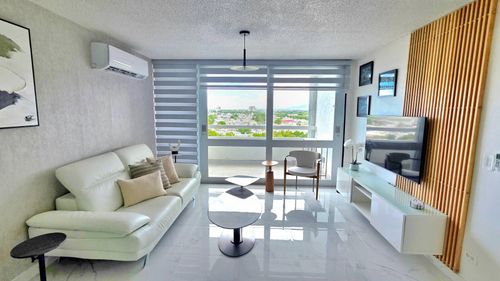 Cond. Laguna Gardens Ii Apto. 11-G, Isla Verde, Carolina, PR, 00979 | Card Image