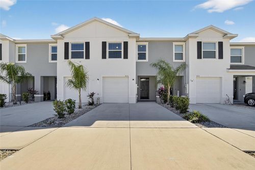 5055 Captain Davis Dr, Wimauma, FL, 33598-4305 | Card Image
