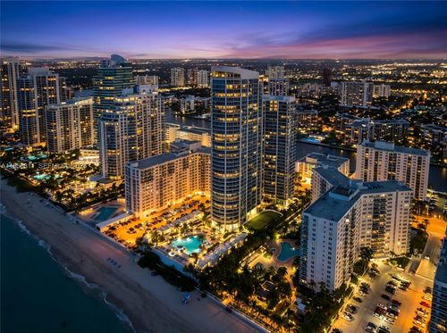 apt-3003-3101 S Ocean Dr, Hollywood, FL, 33019-2838 | Card Image