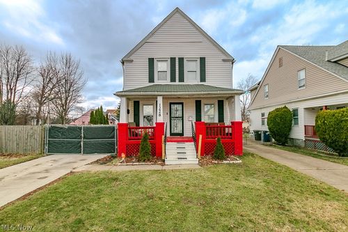 1228 E 167th St, Cleveland, OH, 44110-1527 | Card Image