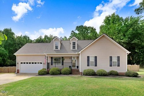 208 N Woodbridge Drive, Pikeville, NC, 27863 | Card Image