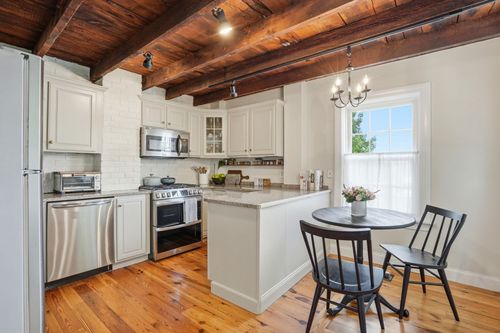4-4 Short Street Pl, Boston, MA, 02129-1413 | Card Image