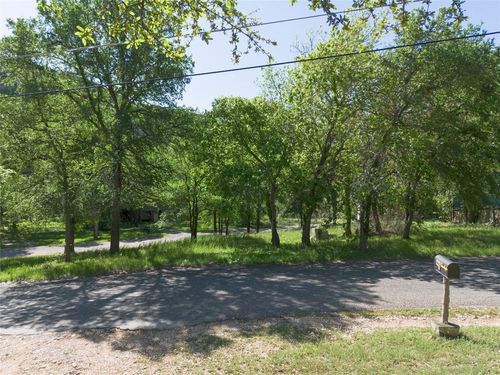 17709 Sandy Ln, Jonestown, TX, 78645-3136 | Card Image