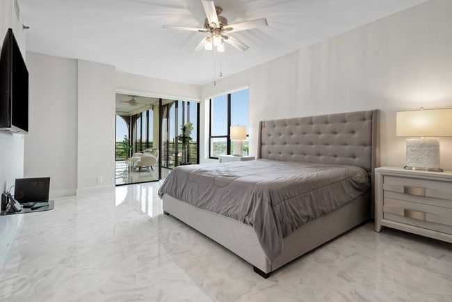 APT-802 - 7578 Regency Lake Dr, Condo with 3 bedrooms, 3 bathrooms and null parking in Boca Raton FL | Image 23