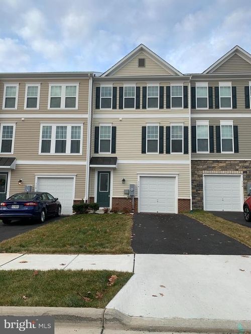 116 Sequoia Dr, WINCHESTER, VA, 22602-6877 | Card Image