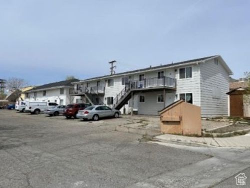 590 Pilot St, Wendover, UT, 84083-4562 | Card Image