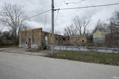 110 E Braxton Street, Paoli, IN, 47454 | Card Image