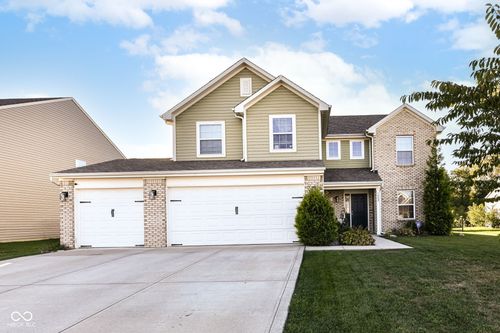 1802 James Run Way, Indianapolis, IN, 46239-8401 | Card Image