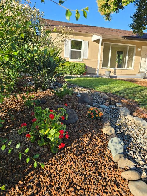 1500 London St, Sacramento, CA, 95822-3406 | Card Image