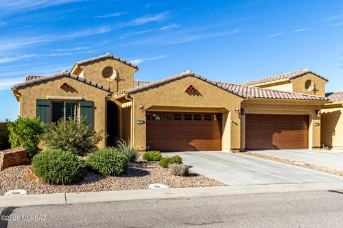 829 N Broken Hills Dr, Green Valley, AZ, 85614-5842 | Card Image