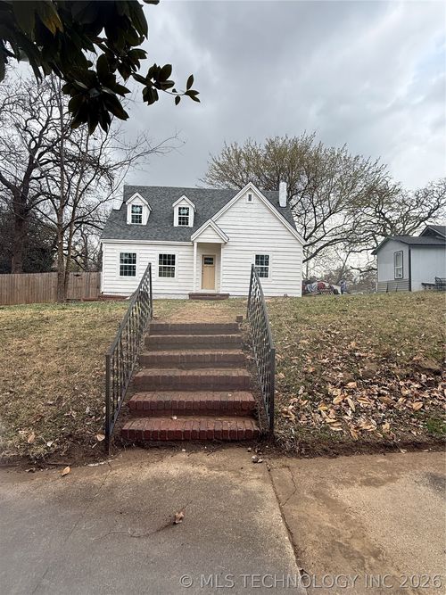 1111 N 5th Ave, Durant, OK, 74701-4425 | Card Image