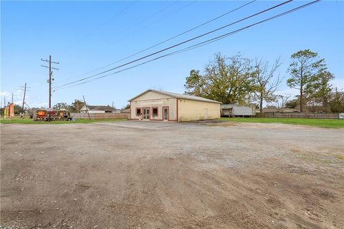 10854 Highway 23, Belle Chasse, LA, 70037-4300 | Card Image