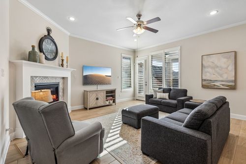 624 Ambrose St, Fort Worth, TX, 76131-1481 | Card Image