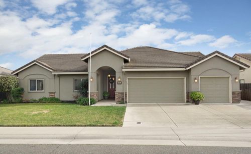 954 Stampede Trail, Galt, CA, 95632 | Card Image