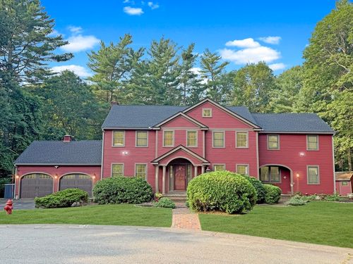 30 Christa Dr, Rowley, MA, 01969-1900 | Card Image