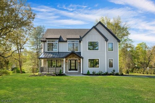126 Emerson Ln, Berkeley Heights, NJ, 07922-2453 | Card Image