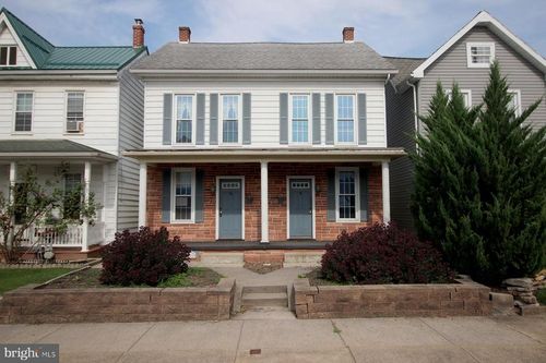 111-113 Shaw Ave, Lewistown, PA, 17044-1840 | Card Image