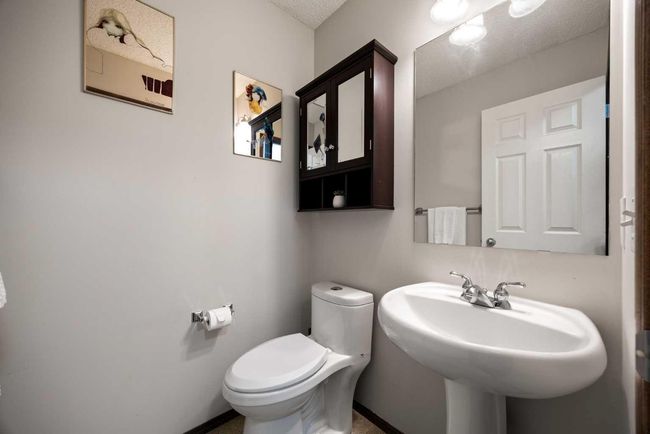 174 Chapalina Terr Se, House other with 4 bedrooms, 4 bathrooms and 4 parking in Calgary AB | Image 10