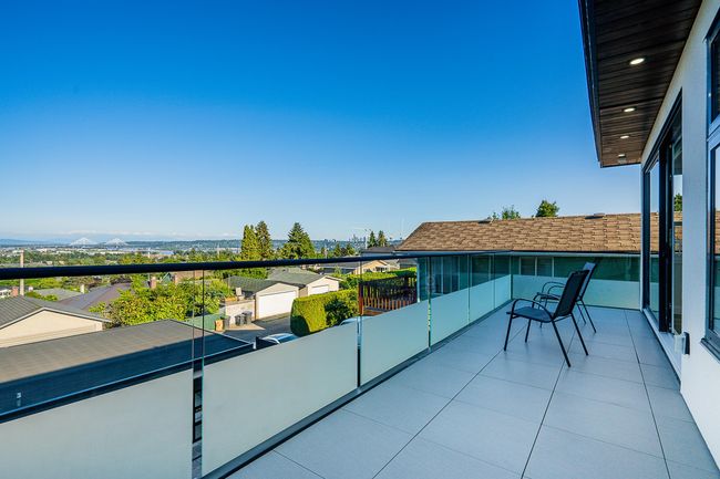 550 Richmond Street, House other with 5 bedrooms, 4 bathrooms and 10 parking in New Westminster BC | Image 14