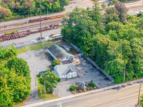 1405 Montauk Hwy, Oakdale, NY, 11769-1356 | Card Image