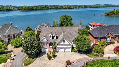 4448 Sailmaker Cir, Chattanooga, TN, 37416-1670 | Card Image