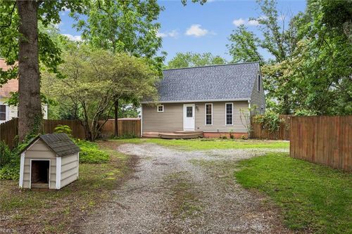 6512 Walter Reed Dr, Gloucester, VA, 23061-3909 | Card Image