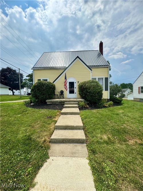 106 W Rambo St, Danville, OH, 43014-9838 | Card Image