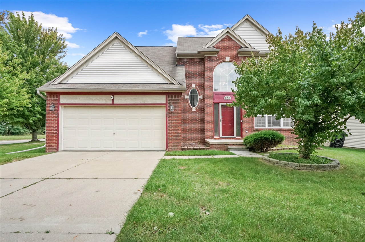 Arnold Ave, Pontiac, MI 48341