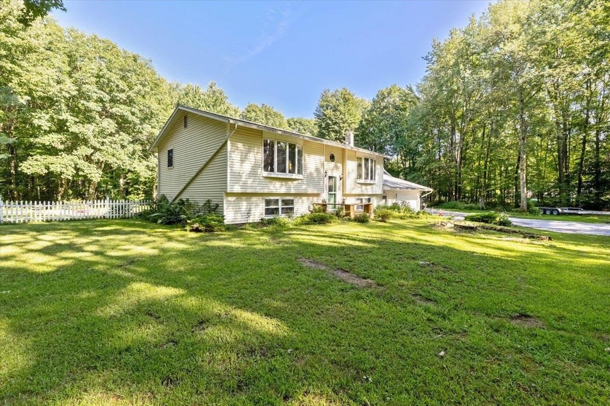 Tanglewood Dr, Swanton, VT 05488