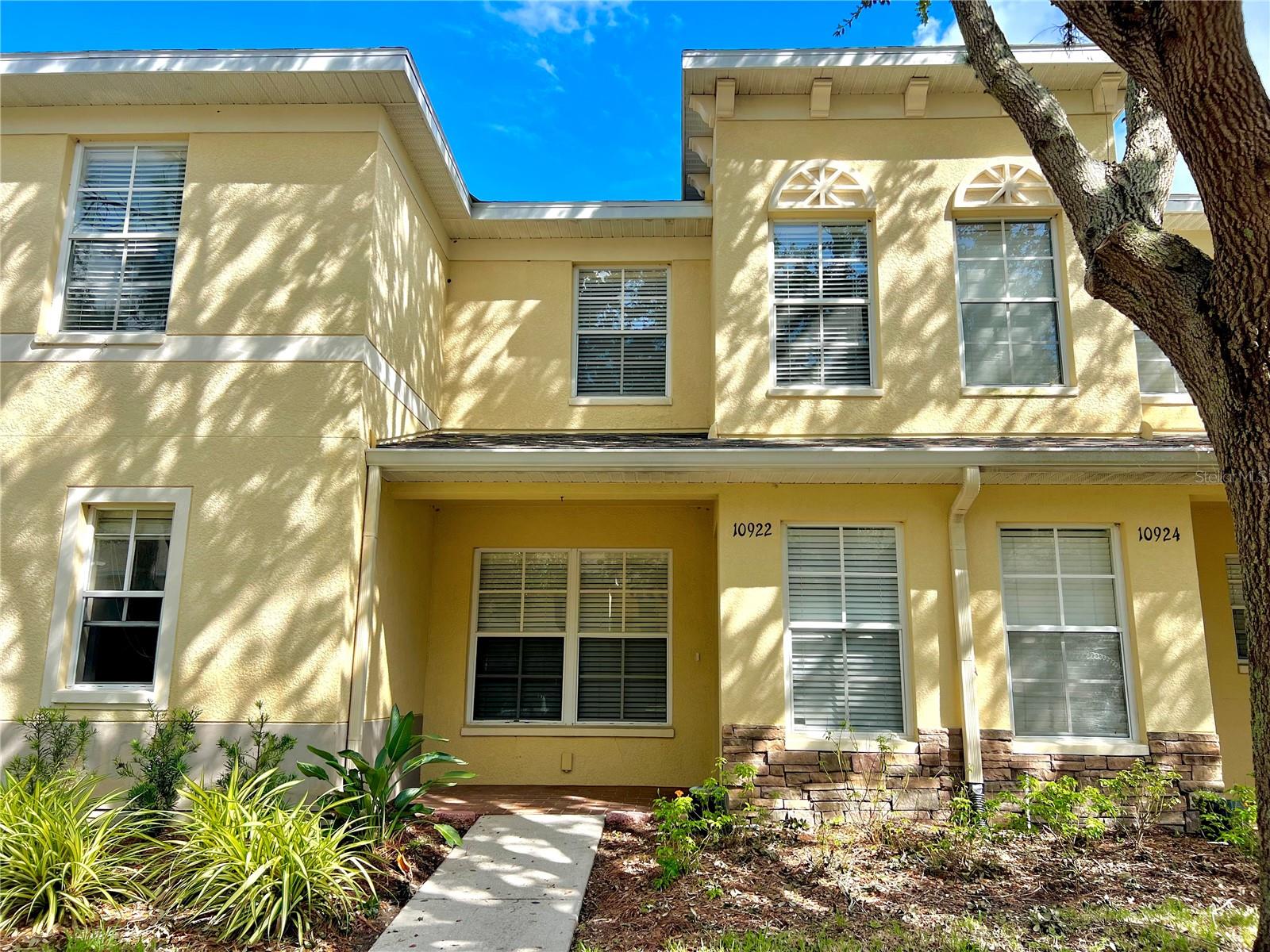Brickside Ct, Riverview, FL 33579