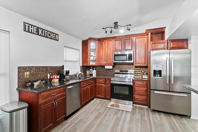 Kitchen | Image 9