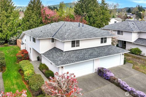 a-4714 Ne 18th Pl, Renton, WA, 98059-4254 | Card Image