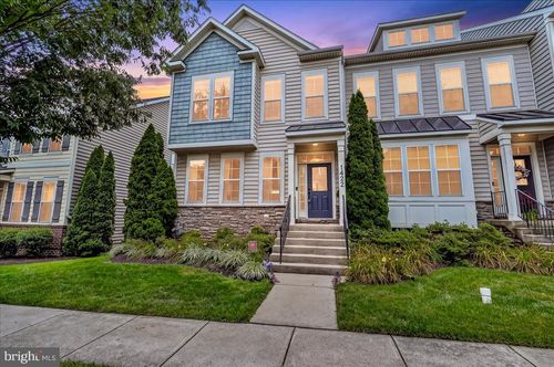1422 Scheer St, BRUNSWICK, MD, 21716-9725 | Card Image
