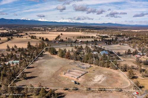 65320 Hwy 20, Bend, OR, 97703 | Card Image